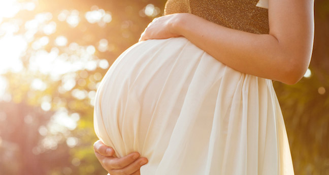 Anne adayları için mobil uygulama hamilelik rehberi