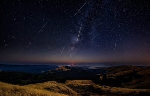 Dünyanın ilk yapay meteor yağmuru çok yakında!