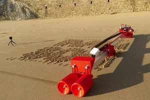 Bu kum çizim robotu bir harika!