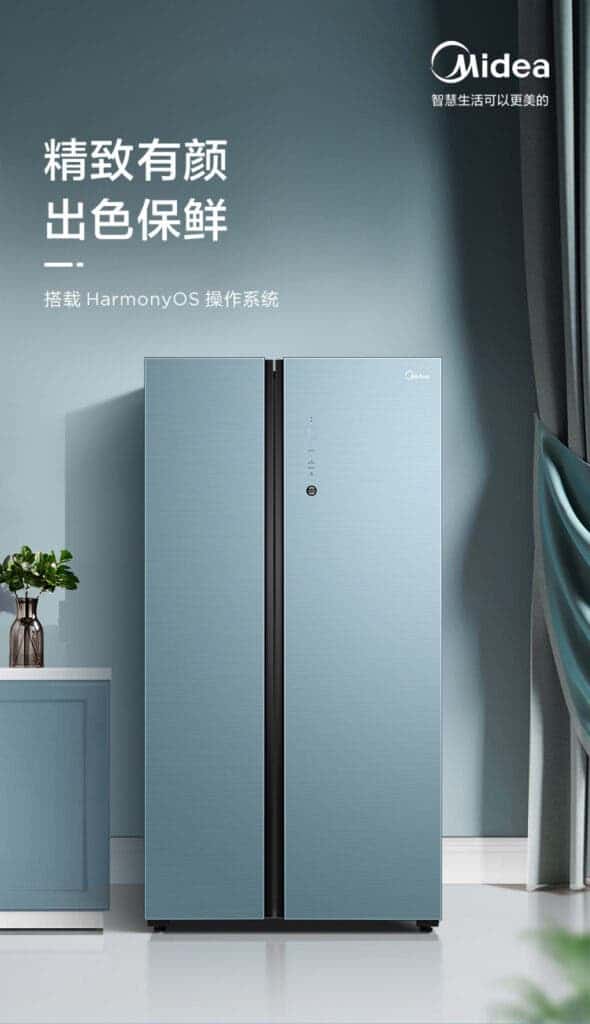Huawei HarmonyOS kullanan Midea buzdolabını tanıttı