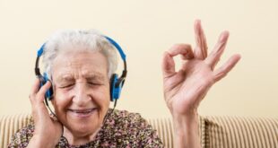 Alzheimer hastalığının çözümü müzikden geçiyor olabilir! 2